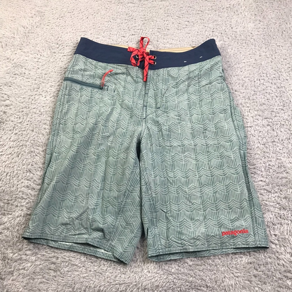 Patagonia Wavefarer Board Shorts Mens 29 Geo Wave Pattern 10" Unlined Swim Trunk